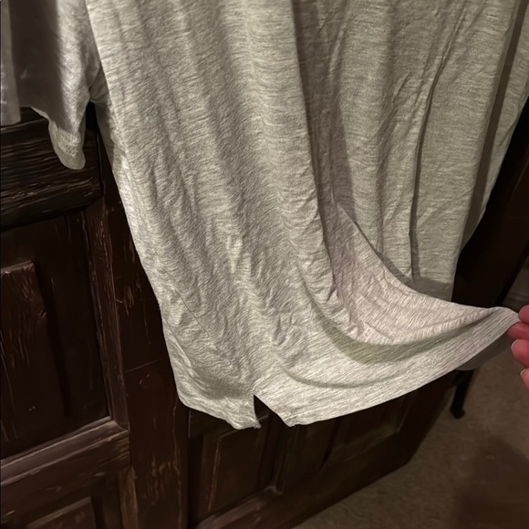 Women's Medium Stars Above Super Soft Sleep V-Neck Top - Picture 3 of 4